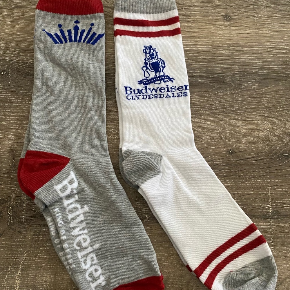 Budweiser Men's Gray and White Socks